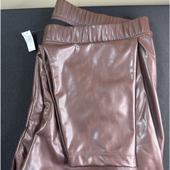 Old Navy Pants - Women’s Faux leather- leggings- Brown